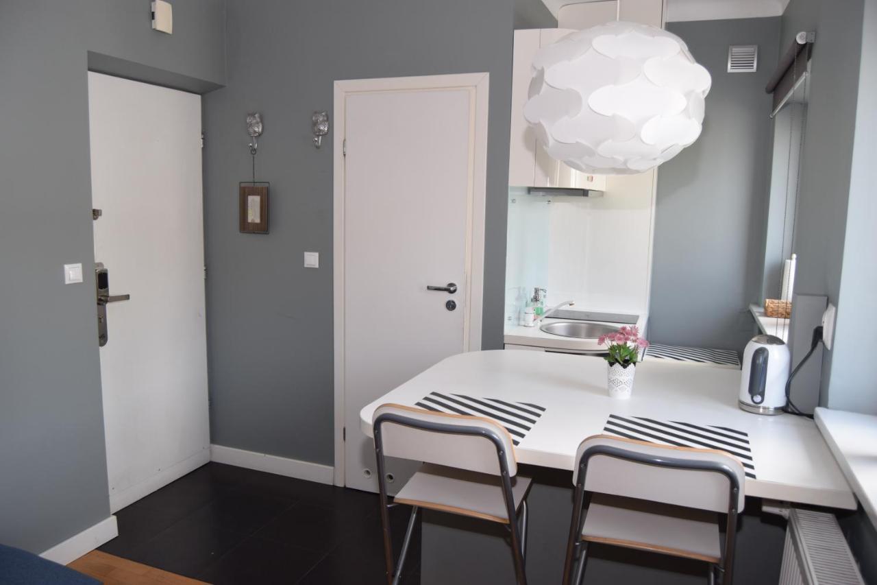 Be My Guest - Hoza Studio - Pkin Super Centrum Metro Wi-Fi Breakfast Warsawa Bagian luar foto