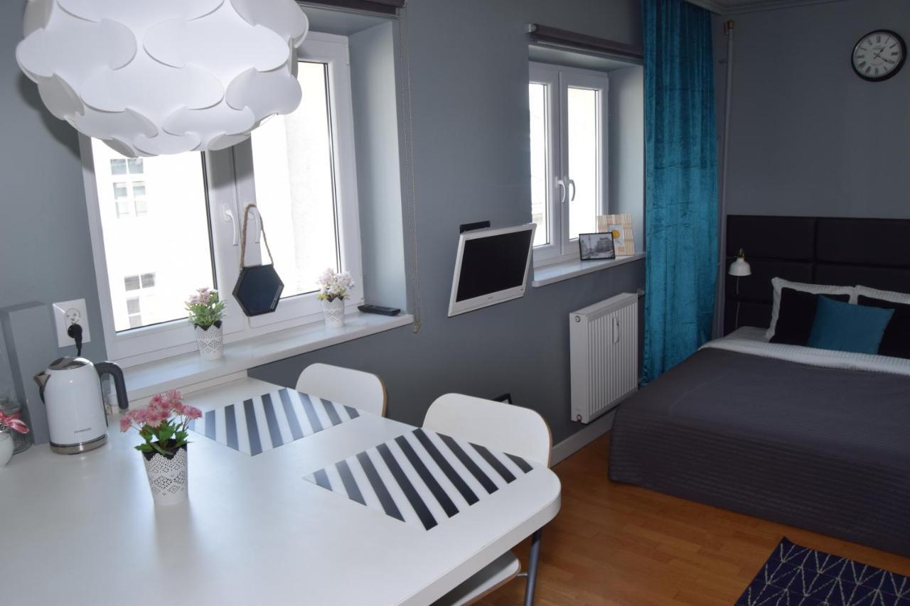 Be My Guest - Hoza Studio - Pkin Super Centrum Metro Wi-Fi Breakfast Warsawa Bagian luar foto